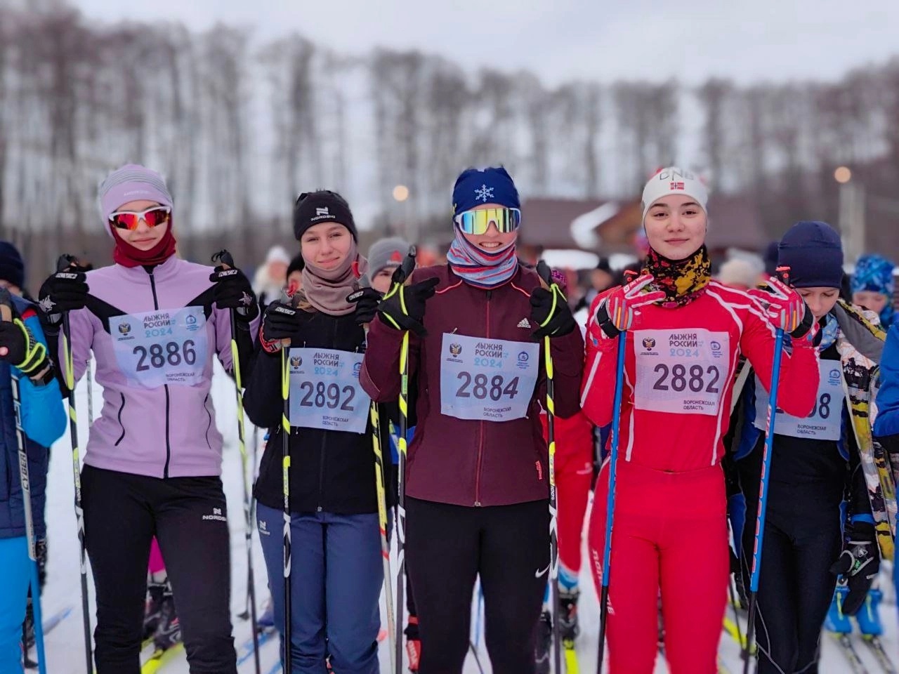 В Новой Усмани в «Лыжне России» приняли участие более 400 спортсменов.