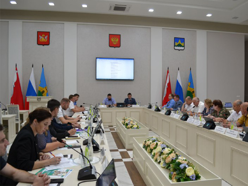 Глава Новоусманского района Дмитрий Маслов провел совещание, посвященное ходу реализации программы догазификации.